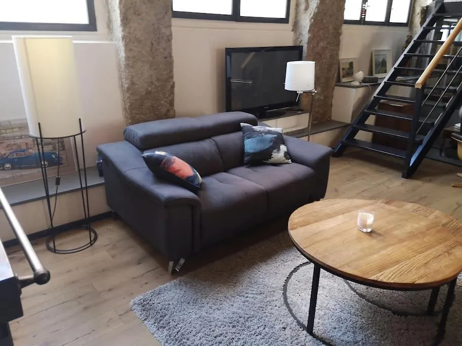 Апартаменты Bnbgones - Le Loft Bodin Croix Rousse - Metro Лион