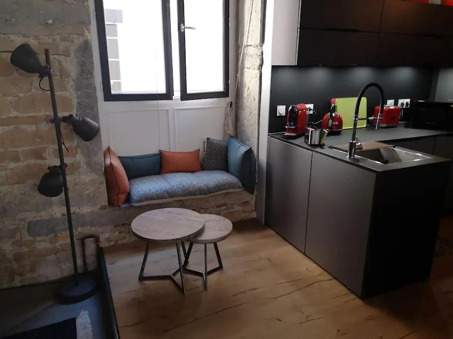 Bnbgones - Le Loft Bodin Croix Rousse - Metro Apartment Lyon
